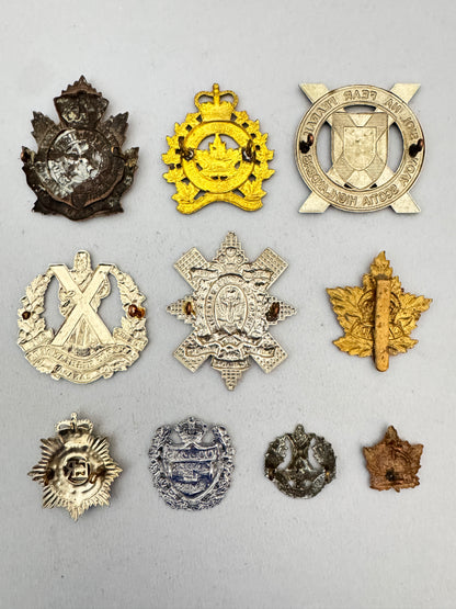 WW2 Canadian Army Cap Badges & Collar Badges
