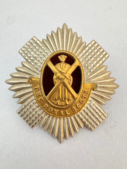 WW2 British Army Royal Scots Regiment Glengarry Cap Badge