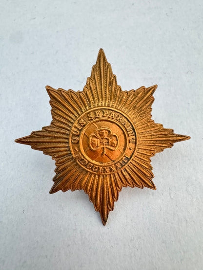 WW2 British Army Irish Guards Cap Badge