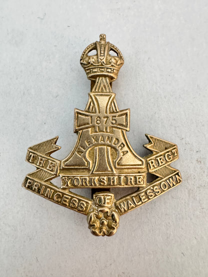 WW2 British Army Yorkshire Regiment Cap Badge Princess of Wale's Own