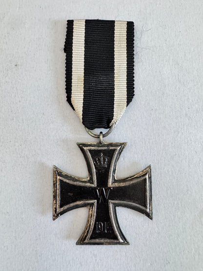 WW1 German Prussian 1914 Iron Cross 2nd Class Medal Award