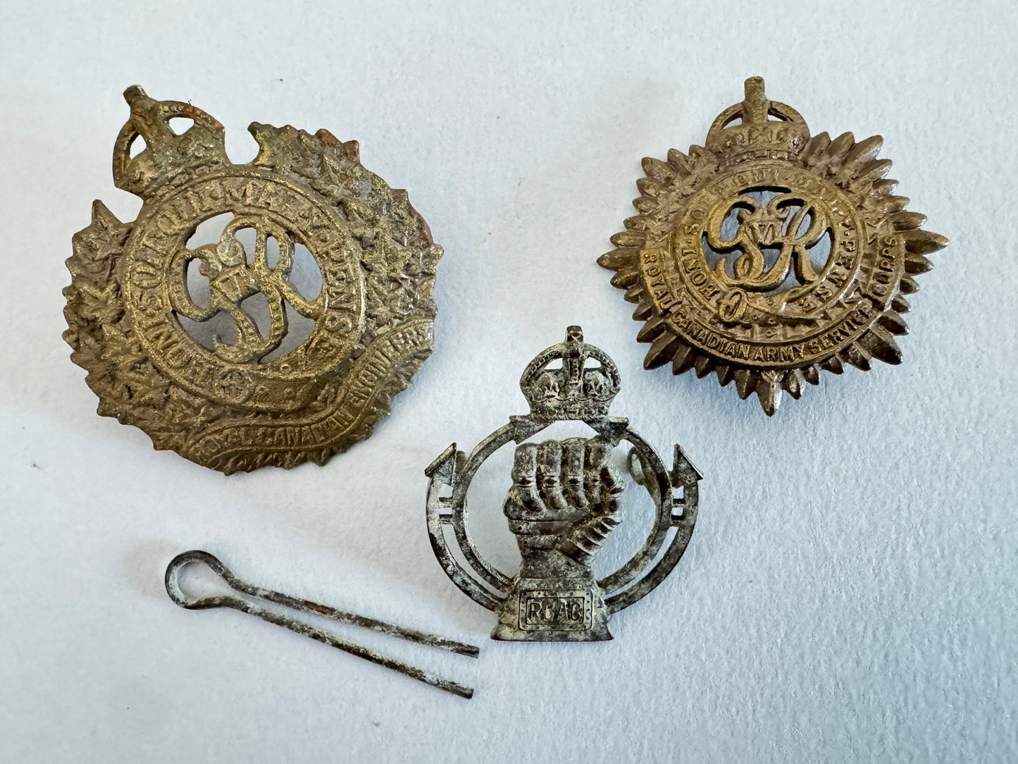 WW2 Canadian Army Cap Badges Armoured Corps Engineers Service Corps