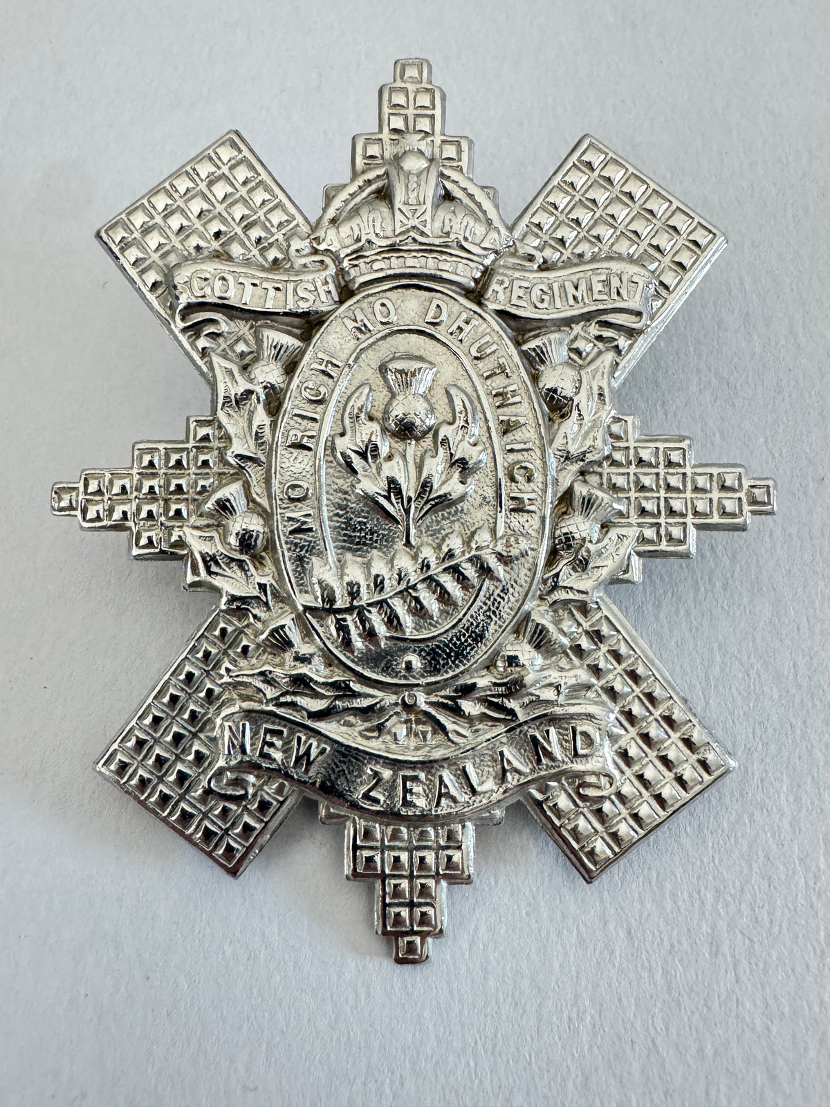 WW2 New Zealand Scottish (1st Armoured Car) Regiment Cap Badge