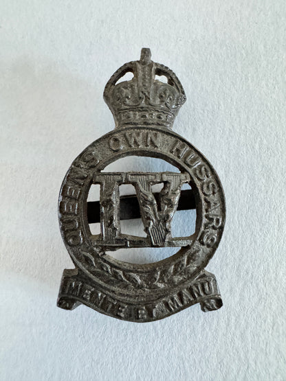 WW2 British Army 4th Queen's Own Hussars Regiment Officer's Cap Badge