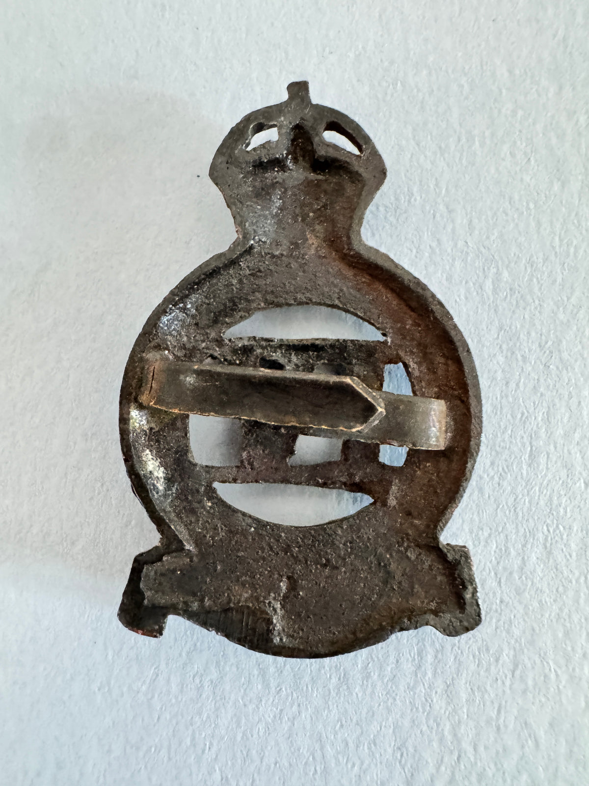 WW2 British Army 4th Queen's Own Hussars Regiment Officer's Cap Badge