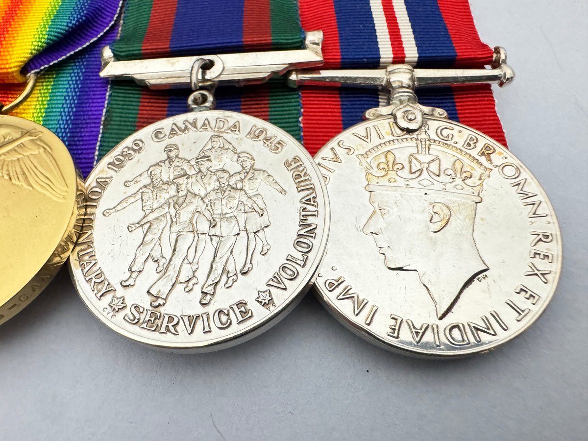 WW1 Canadian Army Officer Medal Bar & Memorial Cross Cased