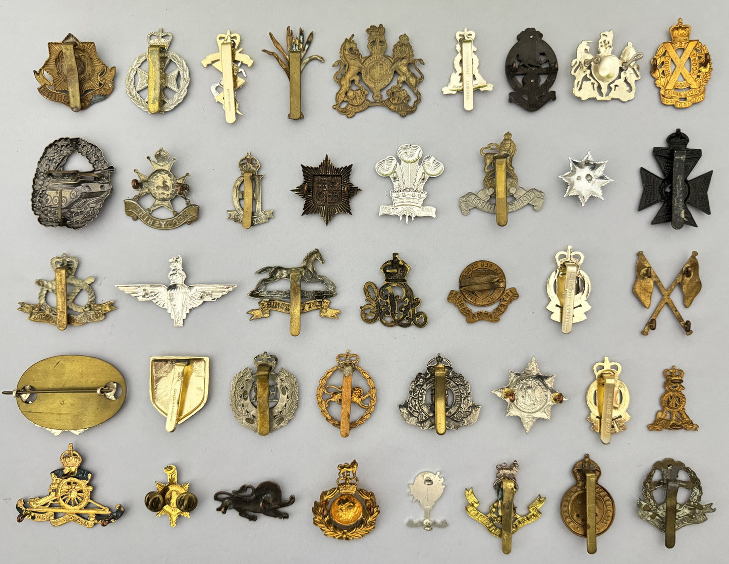 80 British Army Cap Badges Military Insignia Large Mixed Collection