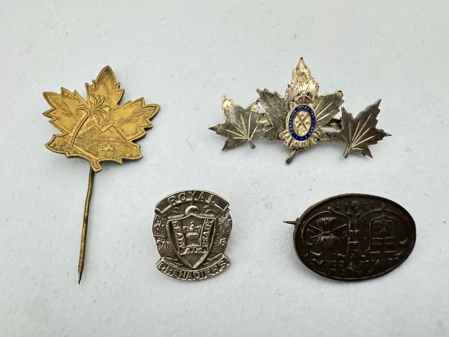 Canadian Army Lapel Pin Badges CEF WW1 WW2