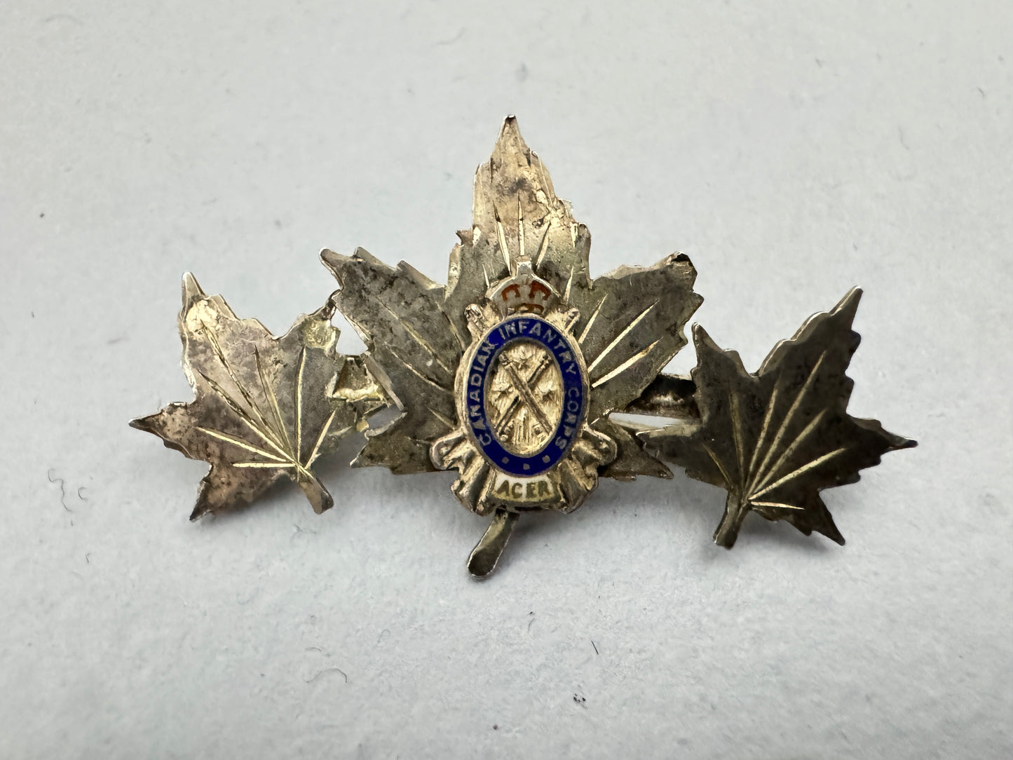 Canadian Army Lapel Pin Badges CEF WW1 WW2