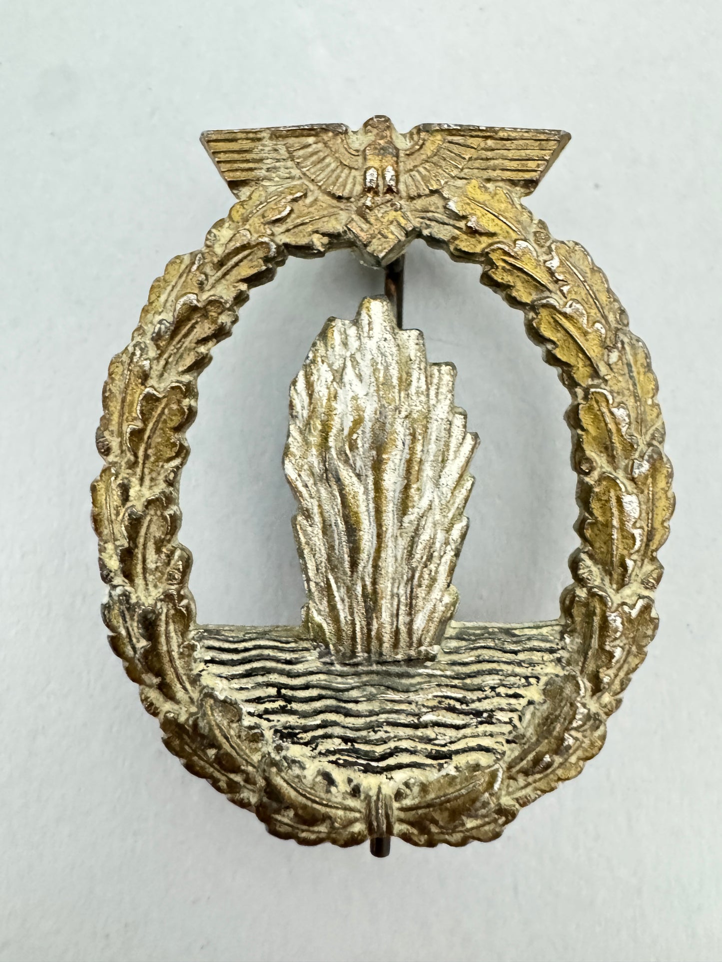 World War 2 German Kriegsmarine Minesweeper War Badge