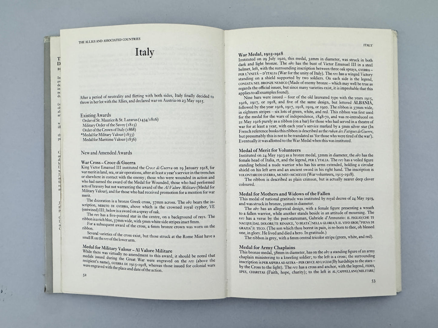 The Medals Decorations & Orders of the Great War 1914-1918 Book Purves