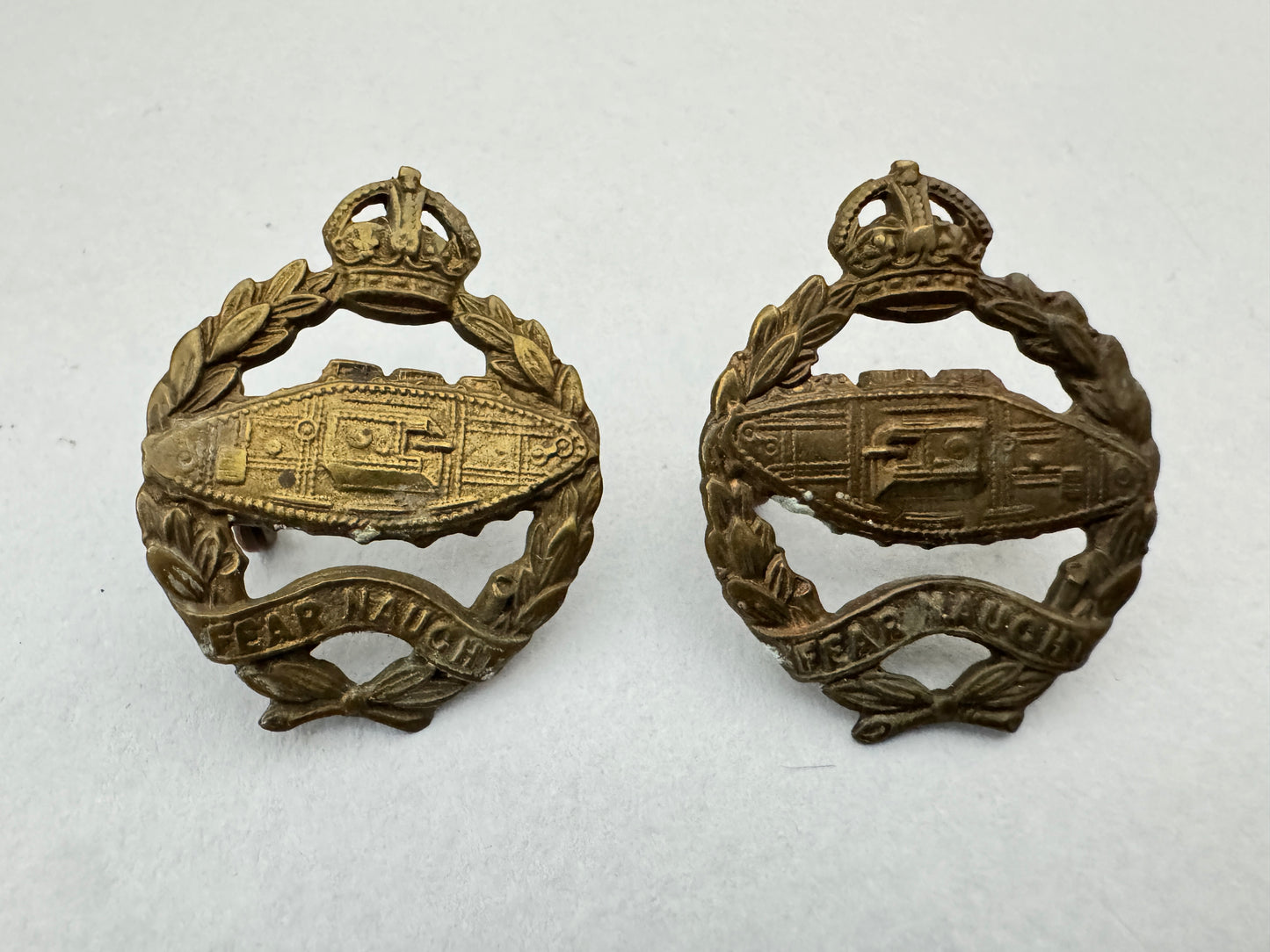 WW2 British Army Royal Tank Regiment Officer's Collar Badges GAUNT