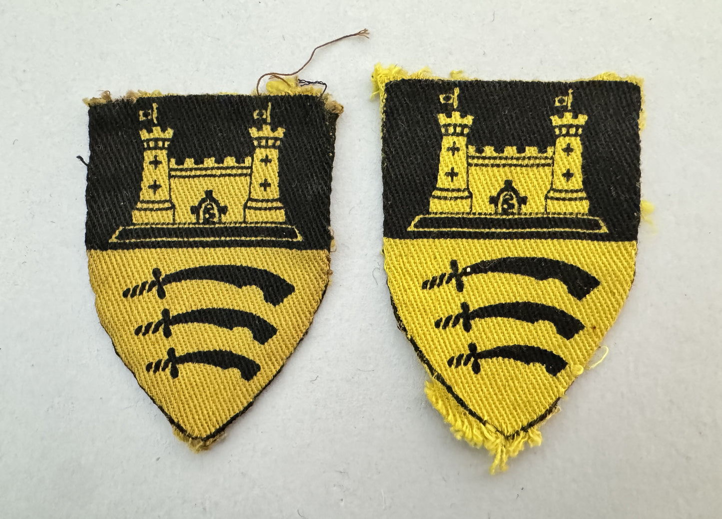 WW2 British Essex And Suffolk Military District Printed Formation Sign Badges