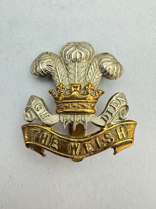 Original The Welsh Regiment Cap Badge