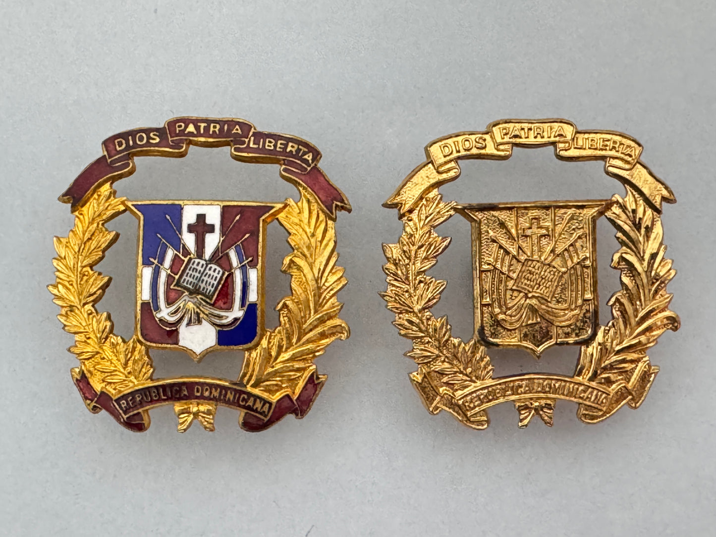 Dominican Republic Police Officer & Other Ranks Cap Badges MEYER NEW YORK