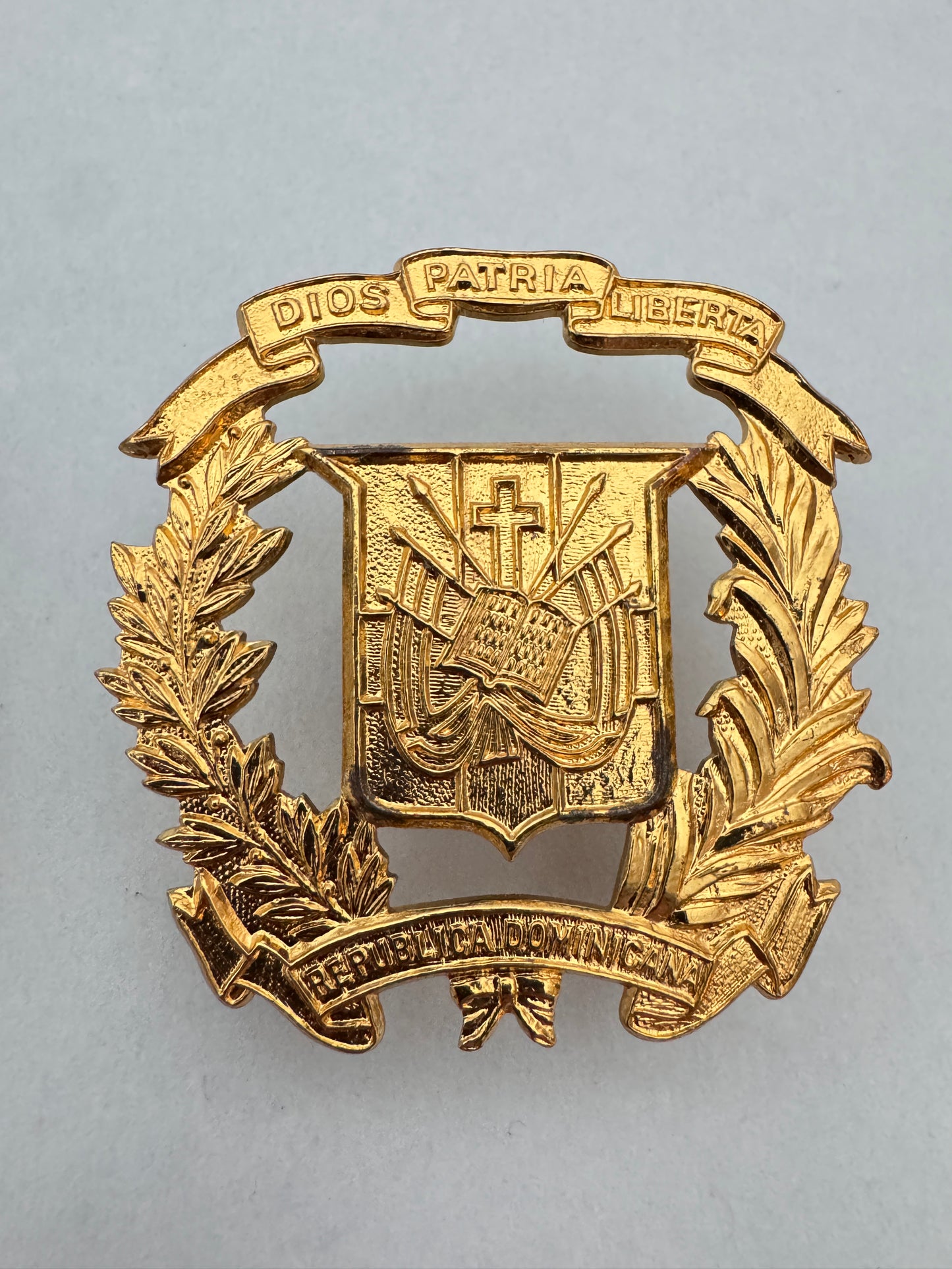 Dominican Republic Police Officer & Other Ranks Cap Badges MEYER NEW YORK