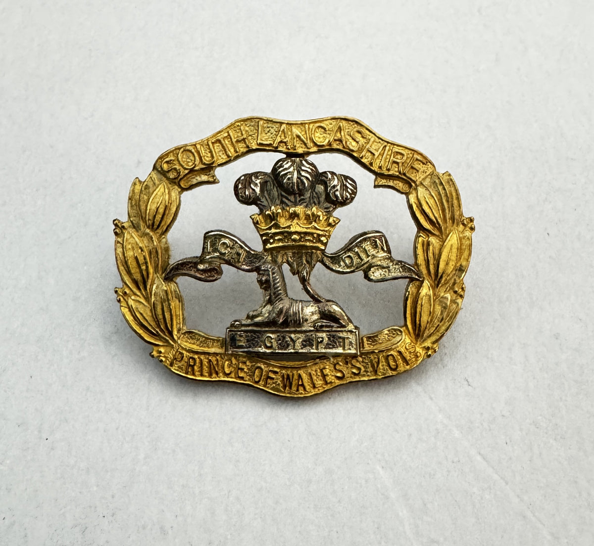 British Army South Lancashire Regiment Officer's Beret Badge GAUNT