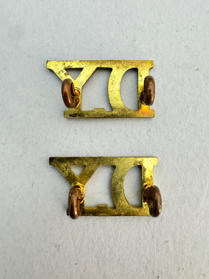WW2 British Army Derbyshire Yeomanry Officer's Shoulder Title Badges