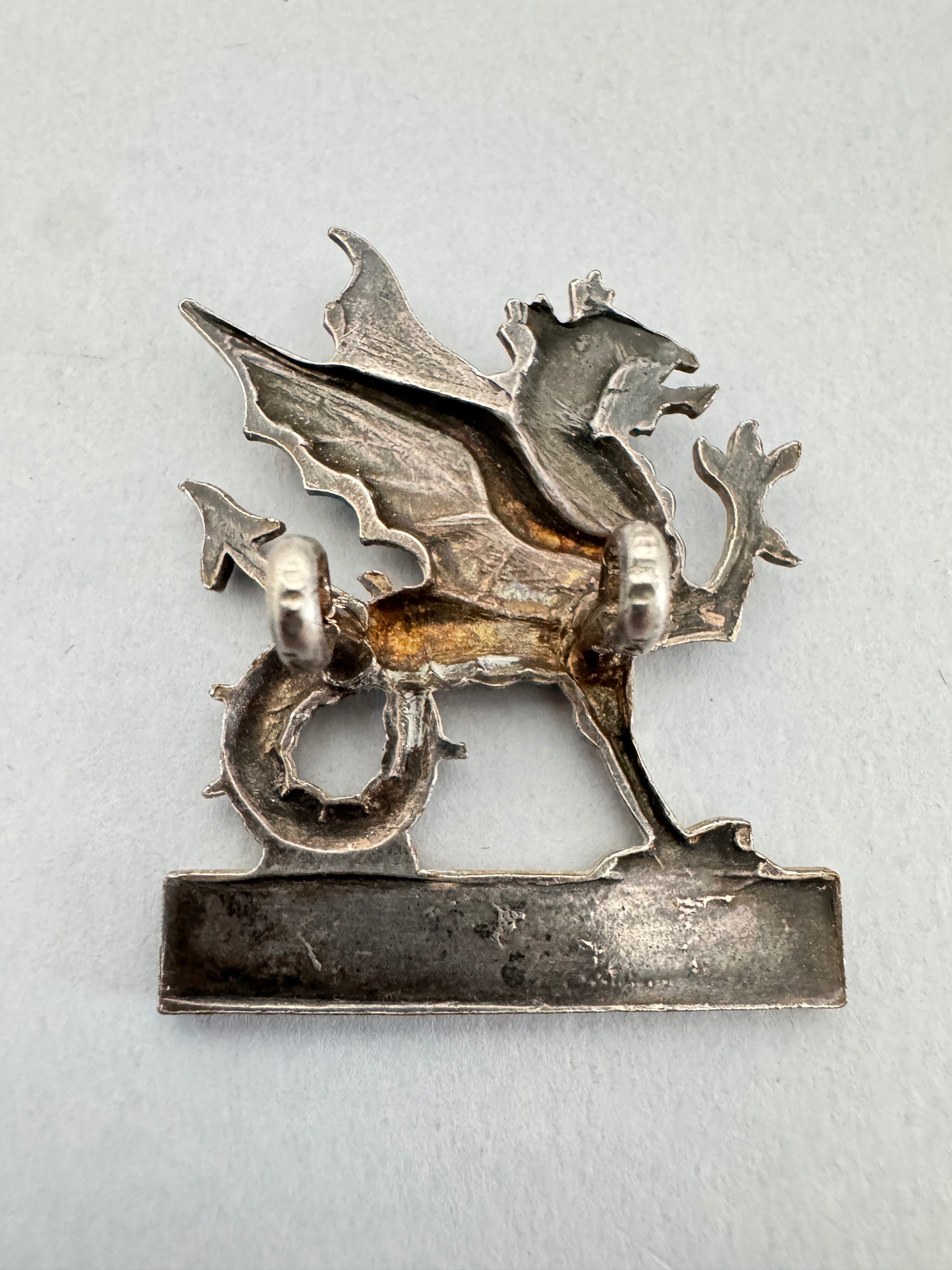 After WW2 British Army Wessex Regiment Officer's Cap Badge – An original officer's dress cap badge of The Wessex Regiment....