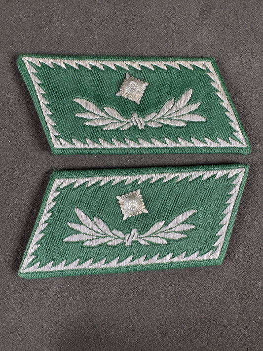 Photo 1 of WW2 German Customs Official Uniform Collar Badges ZollAssistent - collectible militaria item
