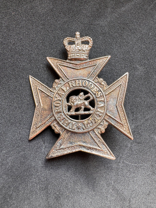 Photo 1 of After WW2 Royal Rhodesian Regiment Cap Badge - collectible militaria item