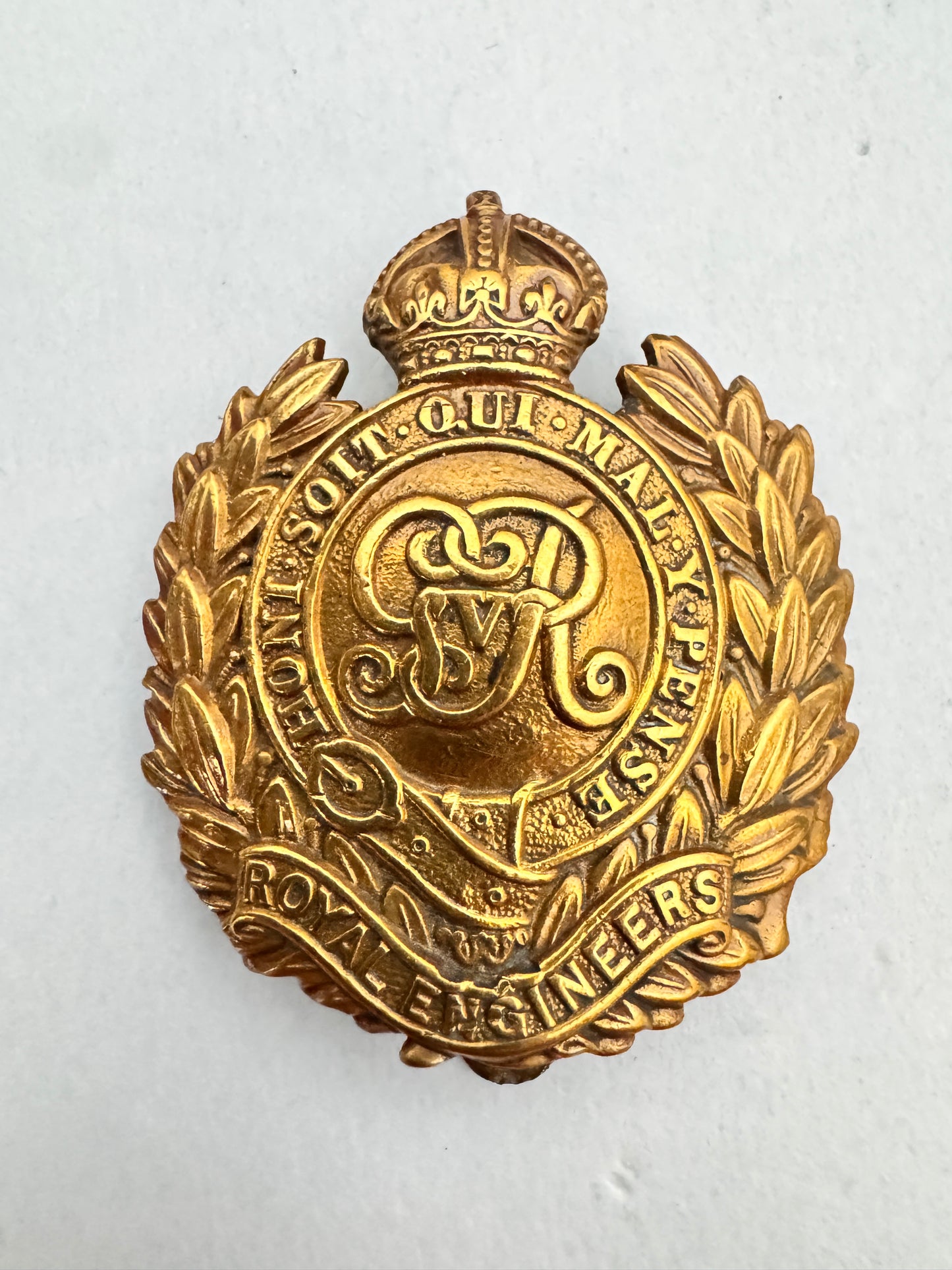 WW1 British Army Royal Engineers War Economy Cap Badge
