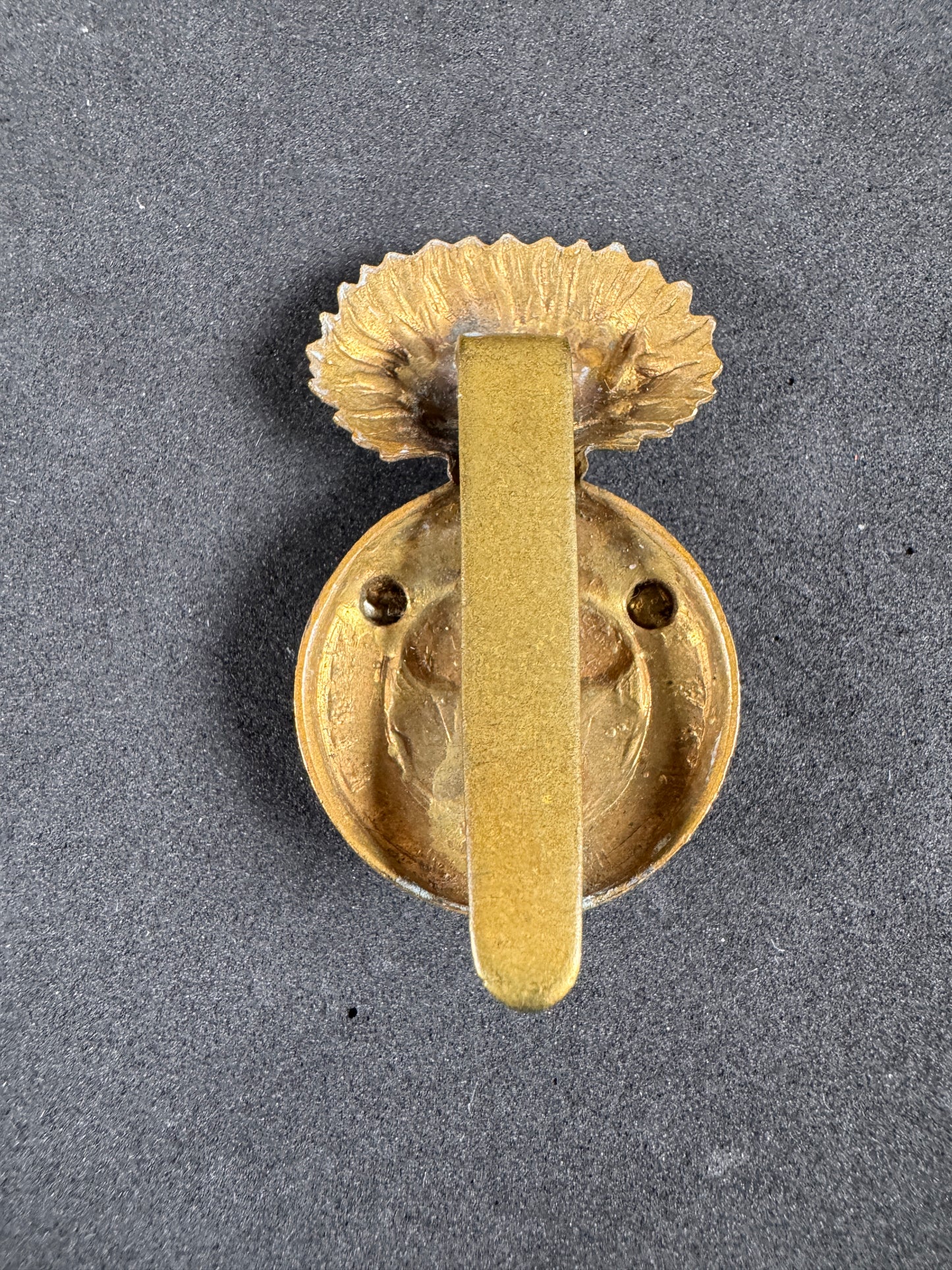 Photo 2 of WW2 British Army Royal Welch (Welsh) Fusiliers Cap Badge - collectible militaria item