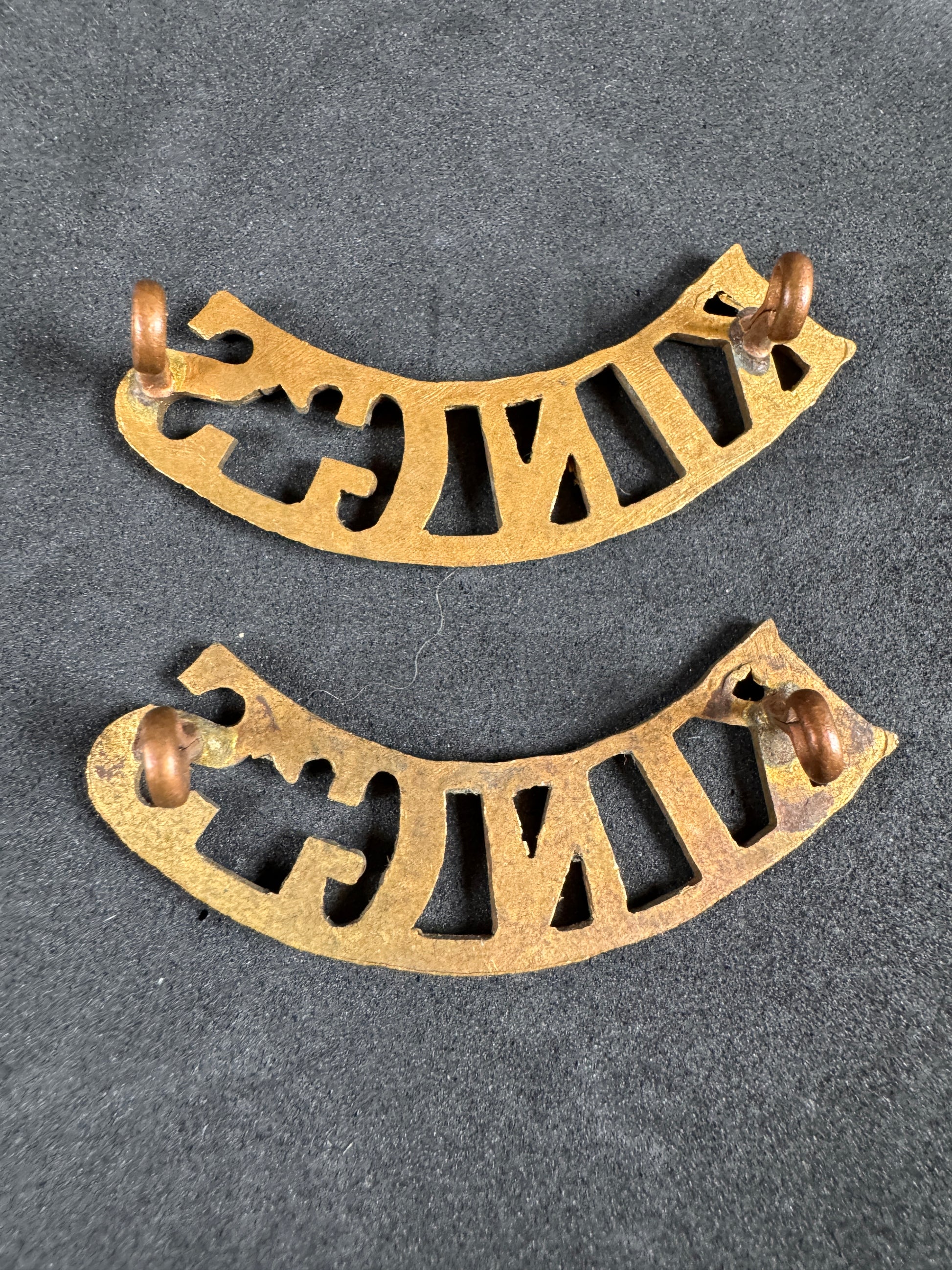 Photo 2 of WW2 British Army King's Liverpool Regiment Uniform Shoulder Titles - collectible militaria item