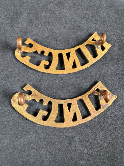 Photo 2 of WW2 British Army King's Liverpool Regiment Uniform Shoulder Titles - collectible militaria item