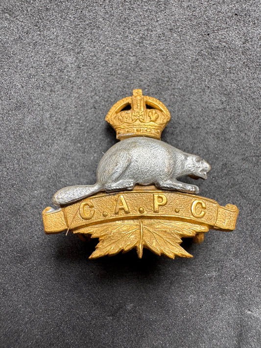 Photo 1 of WW1 Canadian Army Pay Corps (CAPC) Officer's Uniform Collar Badge - collectible militaria item