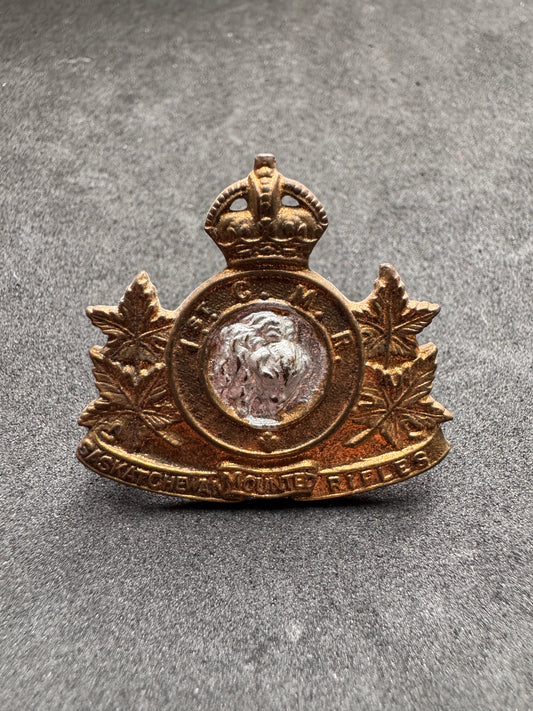 Photo 1 of WW1 1st Canadian (Saskatchewan) Mounted Rifles (1CMR) Collar Badge - collectible militaria item