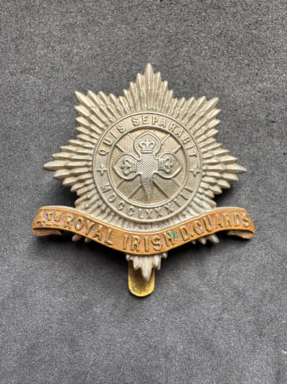 Photo 1 of WW1 British Army 4th Royal Irish Dragoon Guards Cap Badge - collectible militaria item