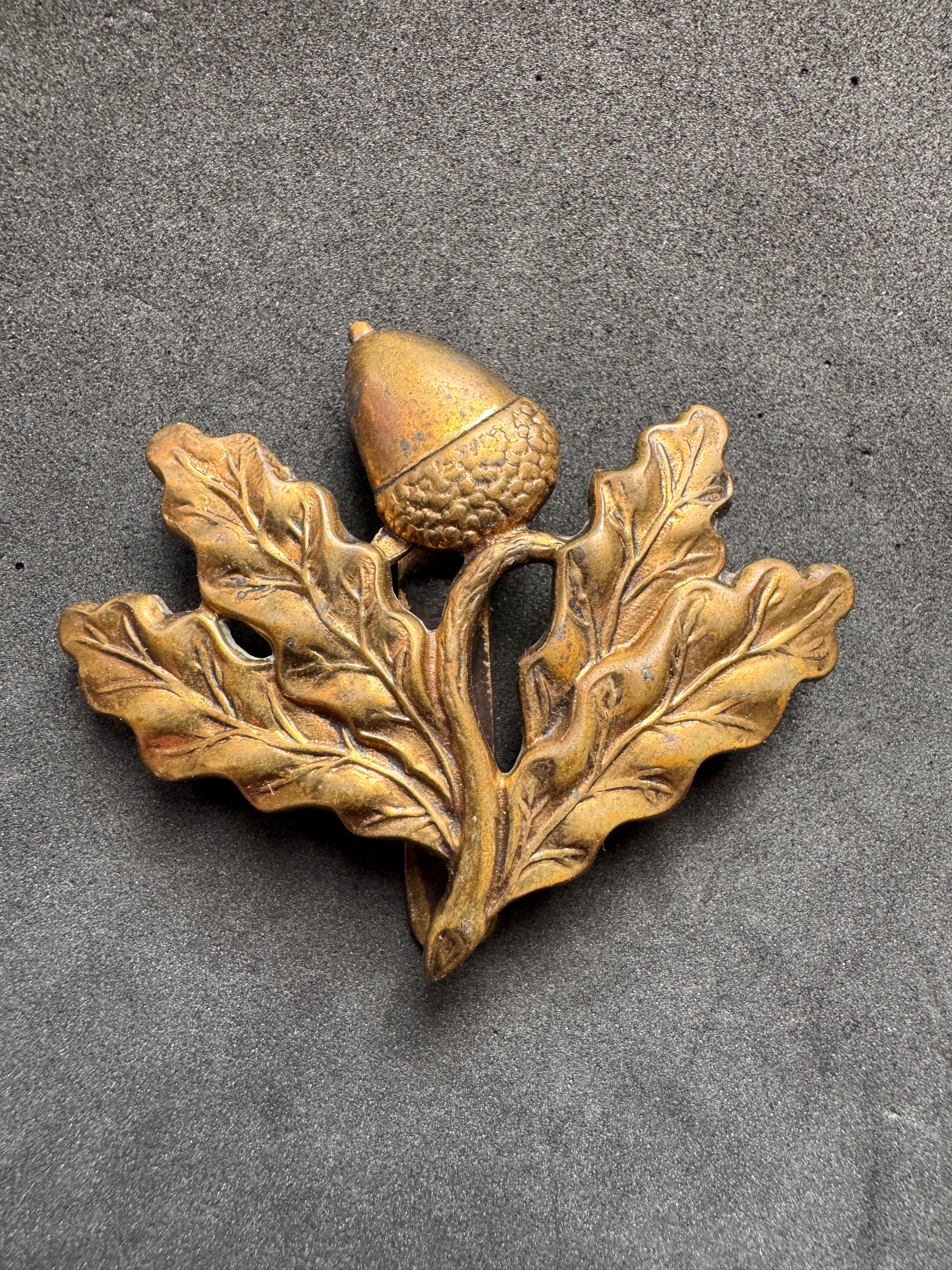 Photo 1 of WW1 British Army South Notts Hussars Yeomanry Cap Badge - collectible militaria item