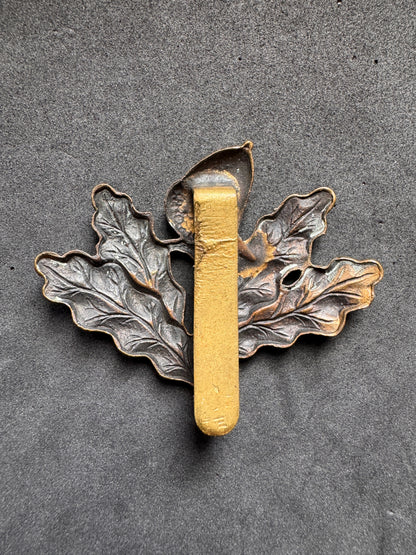 Photo 2 of WW1 British Army South Notts Hussars Yeomanry Cap Badge - collectible militaria item