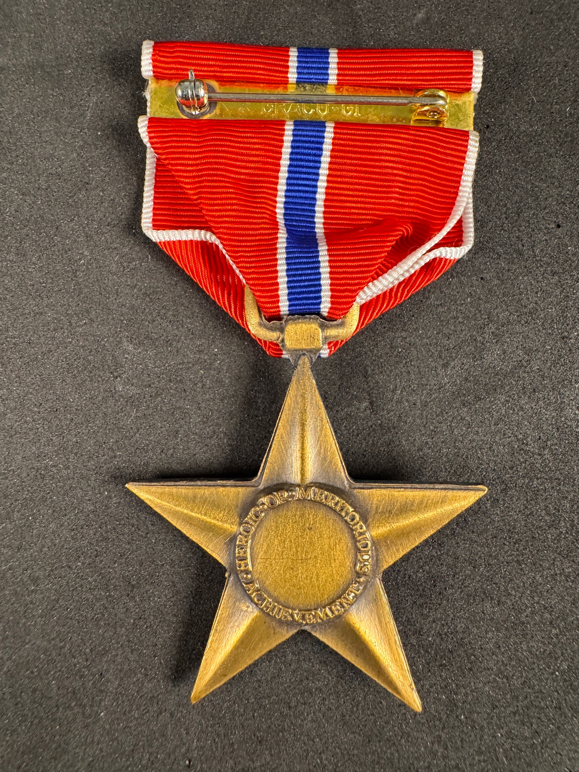 Photo 2 of United States Bronze Star Medal - collectible militaria item
