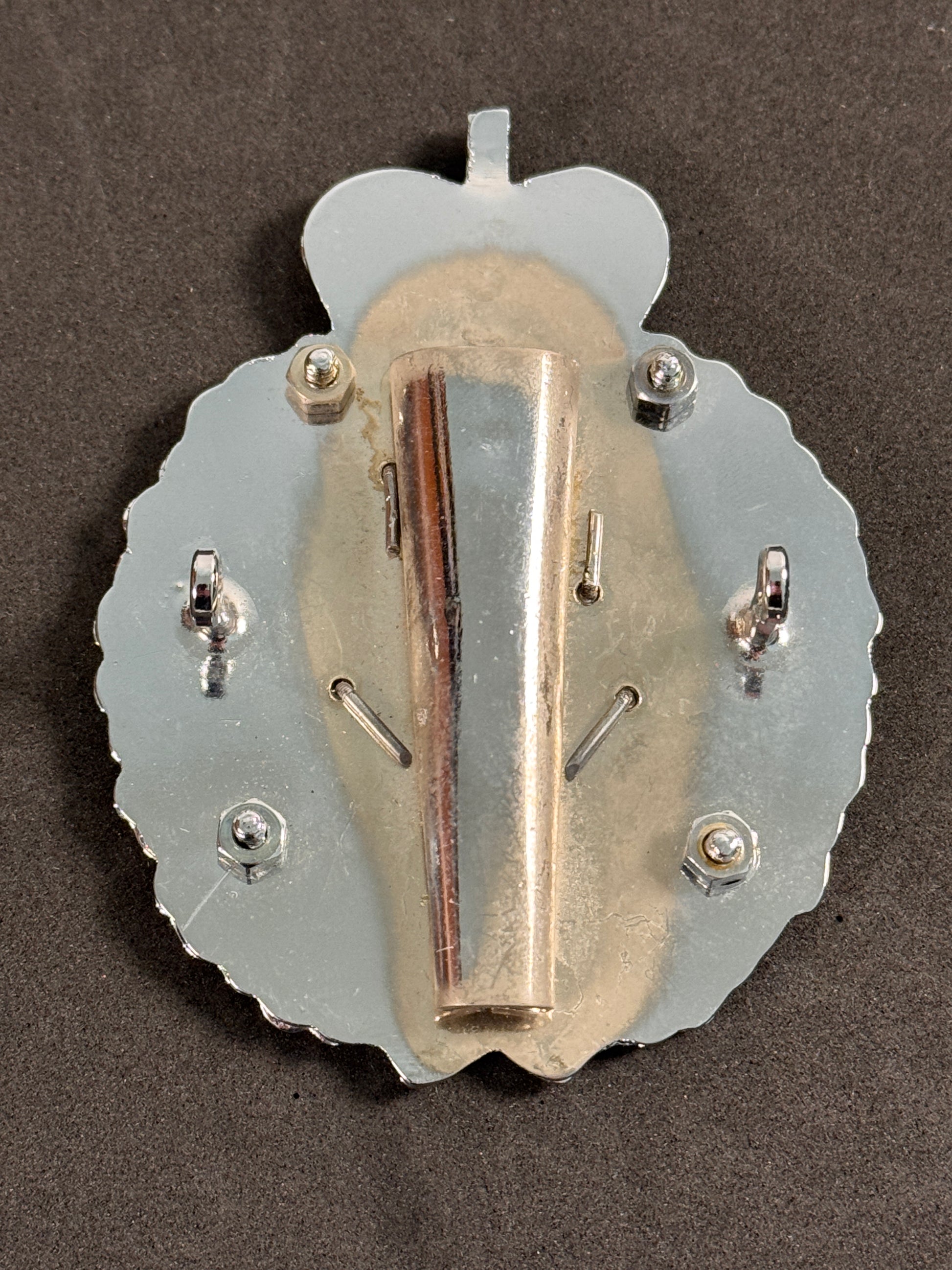 Photo 2 of After WW2 British Army London Irish Piper’s Caubeen Badge - collectible militaria item