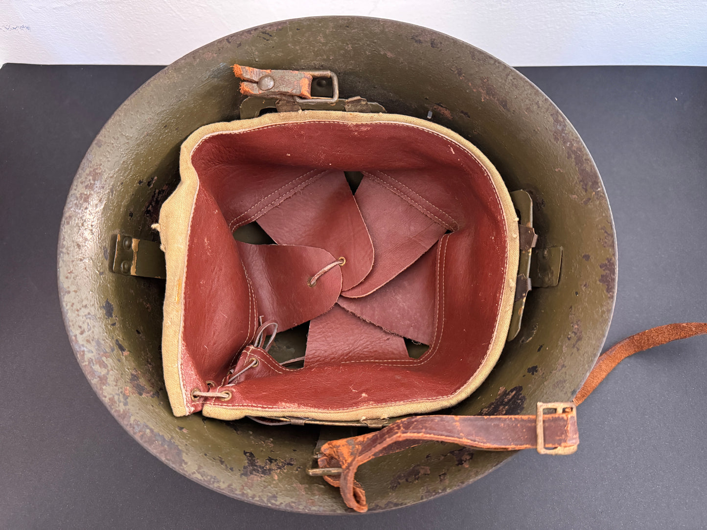 Photo 7 of WWII Thai M30/32 Combat Helmet with Crest - Rare Siamese Issue - collectible militaria item