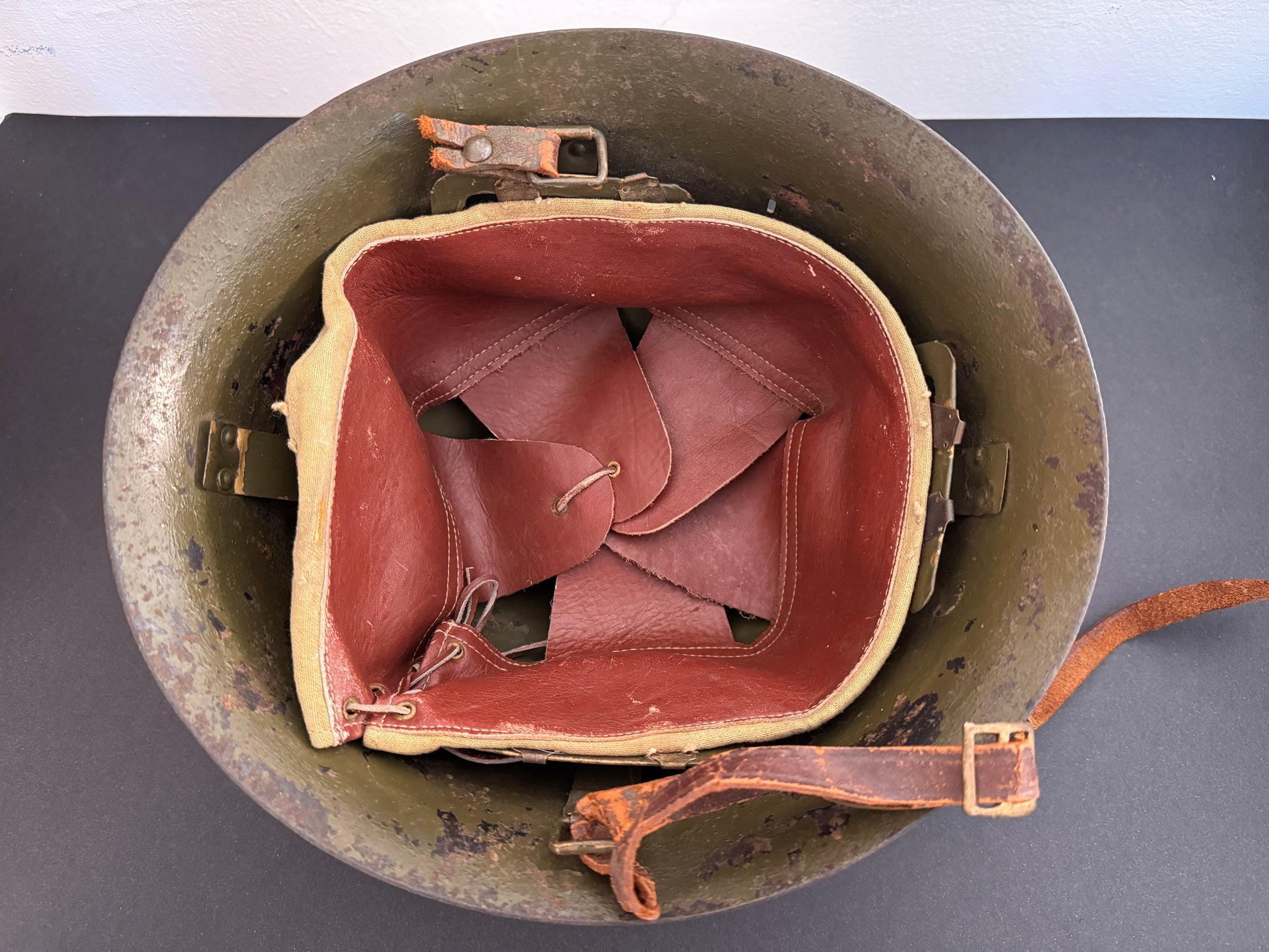 Photo 7 of WWII Thai M30/32 Combat Helmet with Crest - Rare Siamese Issue - collectible militaria item