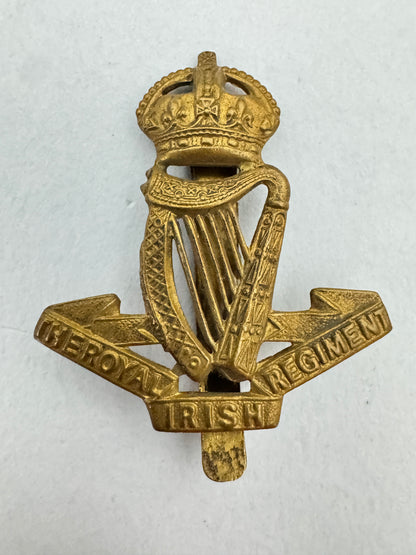 WW1 British Army Royal Irish Regiment Cap Badge