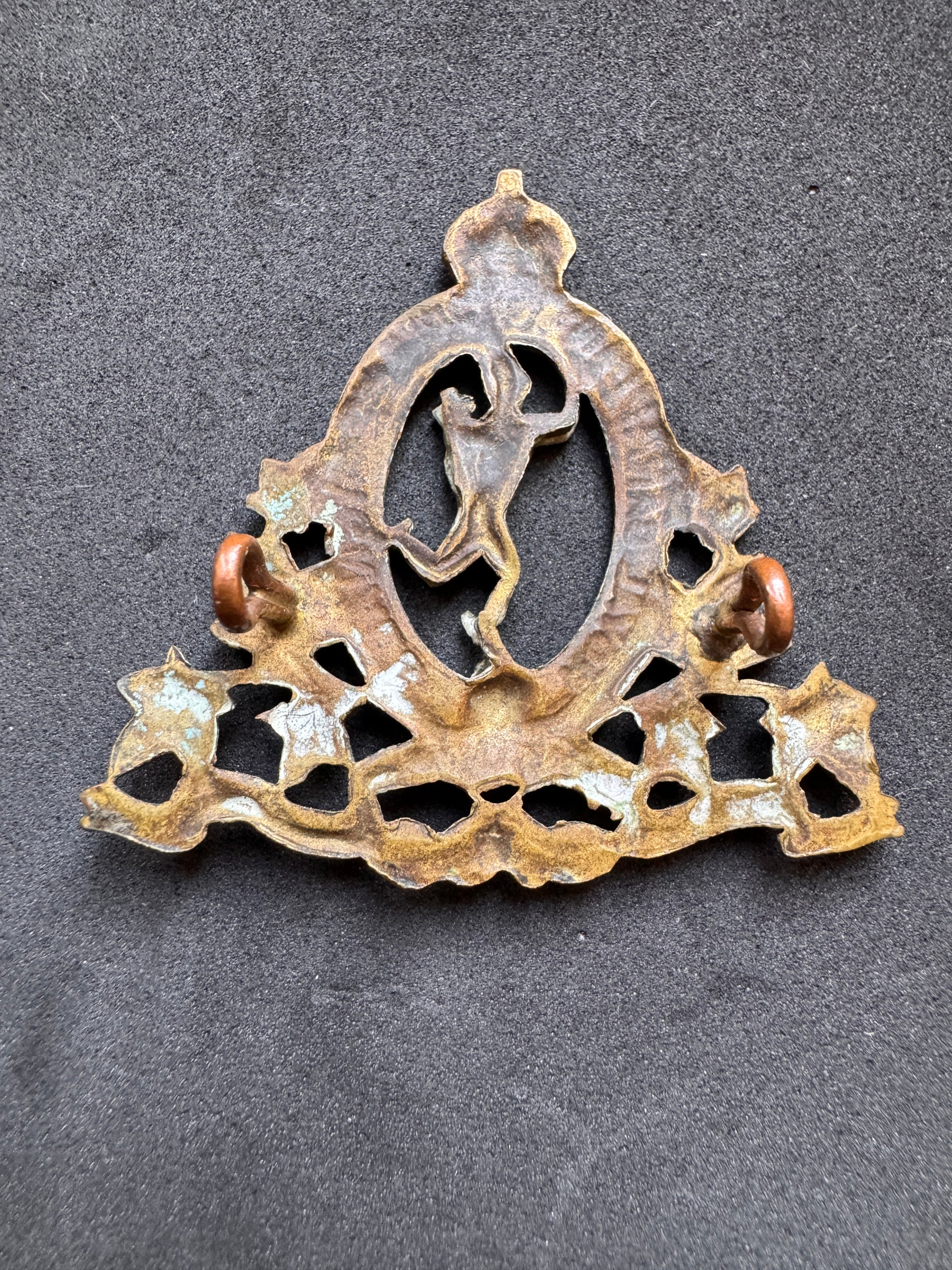 Photo 2 of WWII Royal Canadian Corps of Signals Cap Badge - collectible militaria item