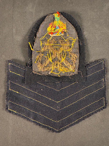 Photo 2 of WW2 British Royal Navy Petty Officer Rank Badge & Good Conduct Stripes - collectible militaria item