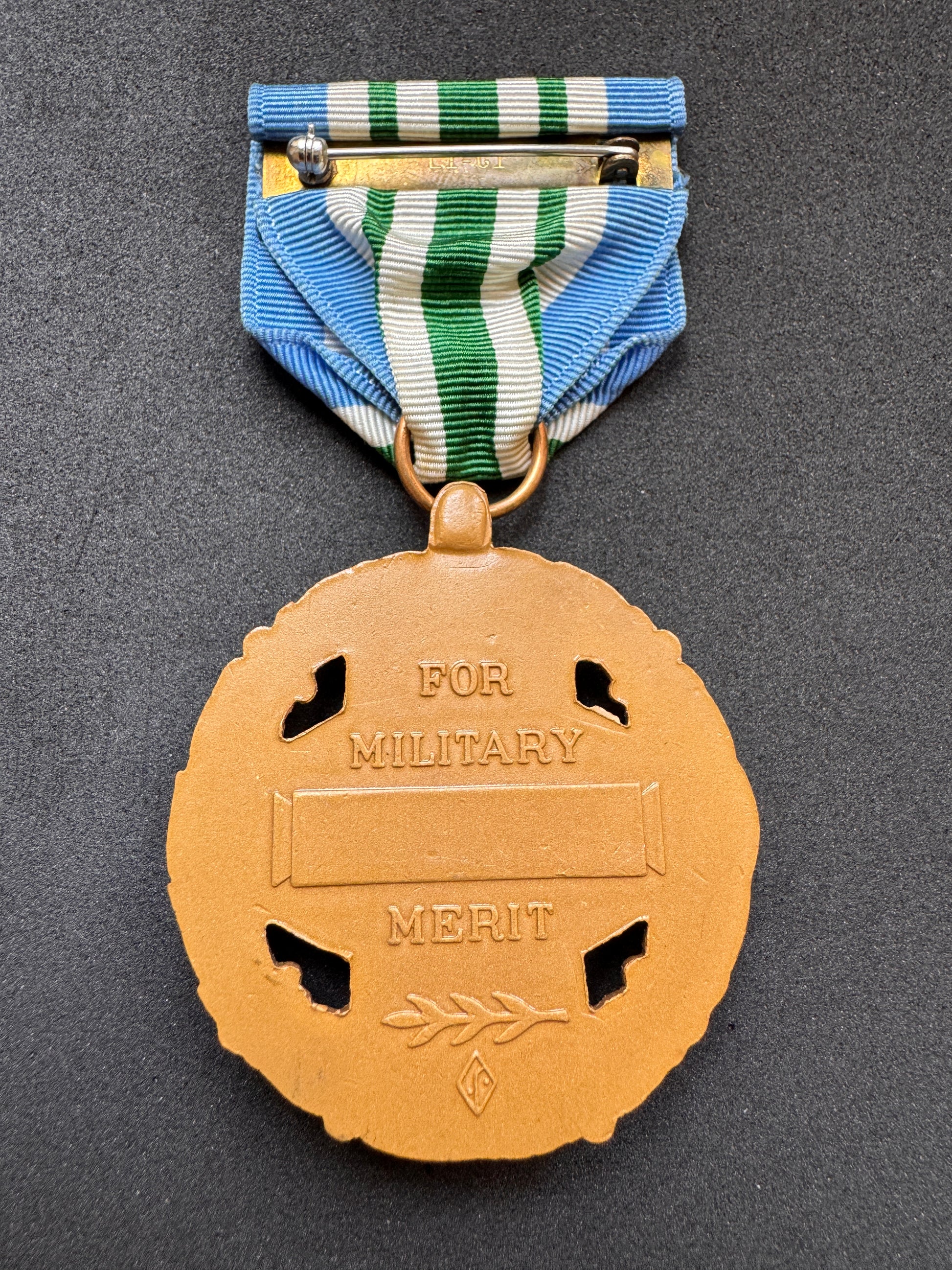 Photo 2 of U.S. Joint Force Commendation Medal LI-GI - collectible militaria item