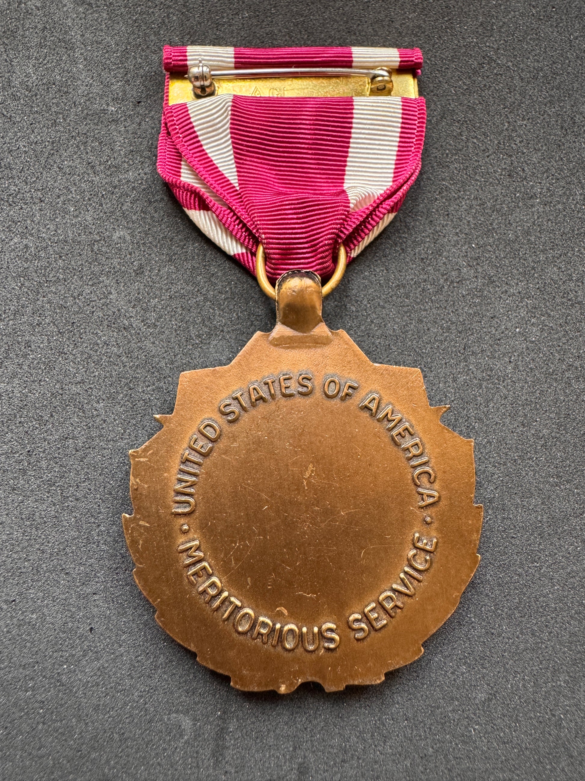 Photo 2 of U.S. Meritorious Service Medal - collectible militaria item