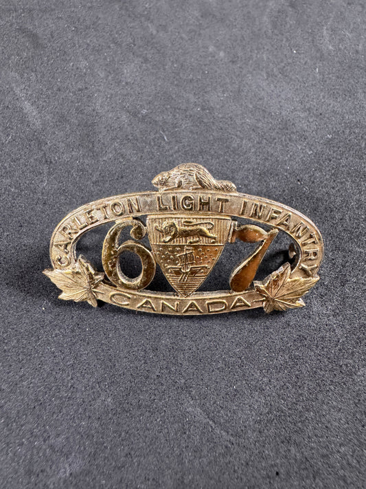 Photo 1 of WWI Canadian Army 67th Carleton Light Infantry Collar Badge - collectible militaria item