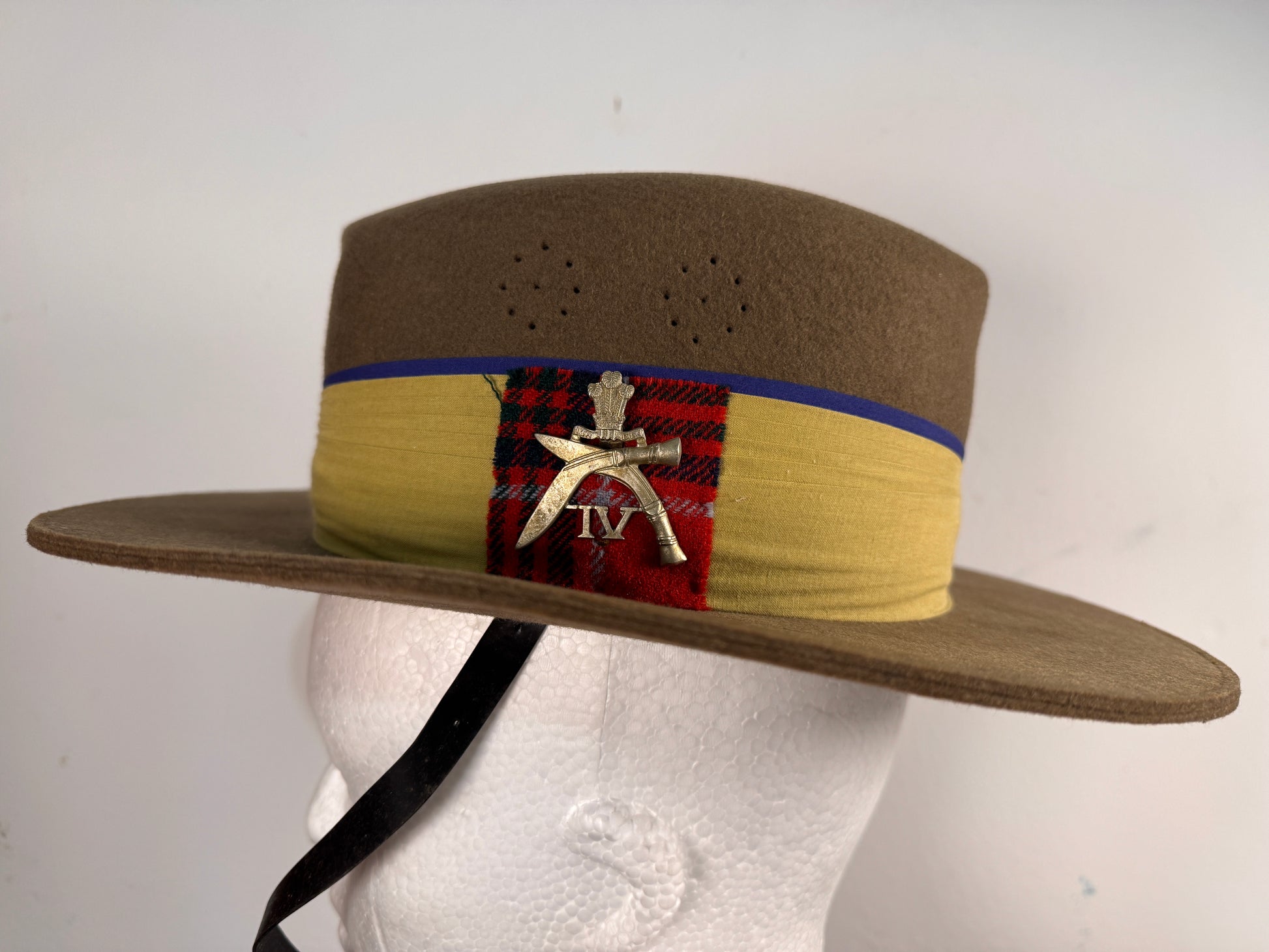 Photo 3 of WW2 British Army 4th Gurkha Rifles Slouch Hat Bush Cap - collectible militaria item