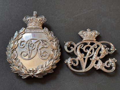 Photo 1 of Victorian British Army Cavalry Officer's Silver Sabretache & Pouch Belt VR Cypher Badges - collectible milita