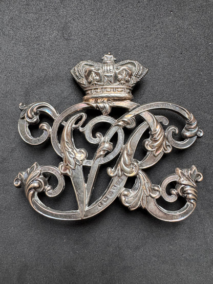 Photo 5 of Victorian British Army Cavalry Officer's Silver Sabretache & Pouch Belt VR Cypher Badges - collectible milita