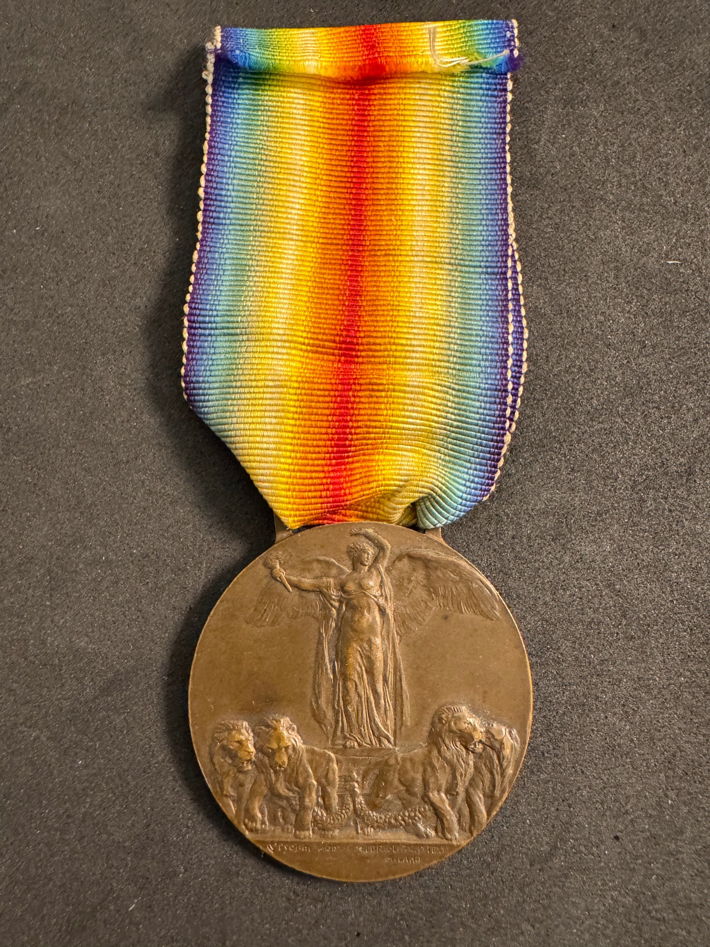 Photo 1 of WW1 Italian Inter Allied Victory Medal - collectible militaria item