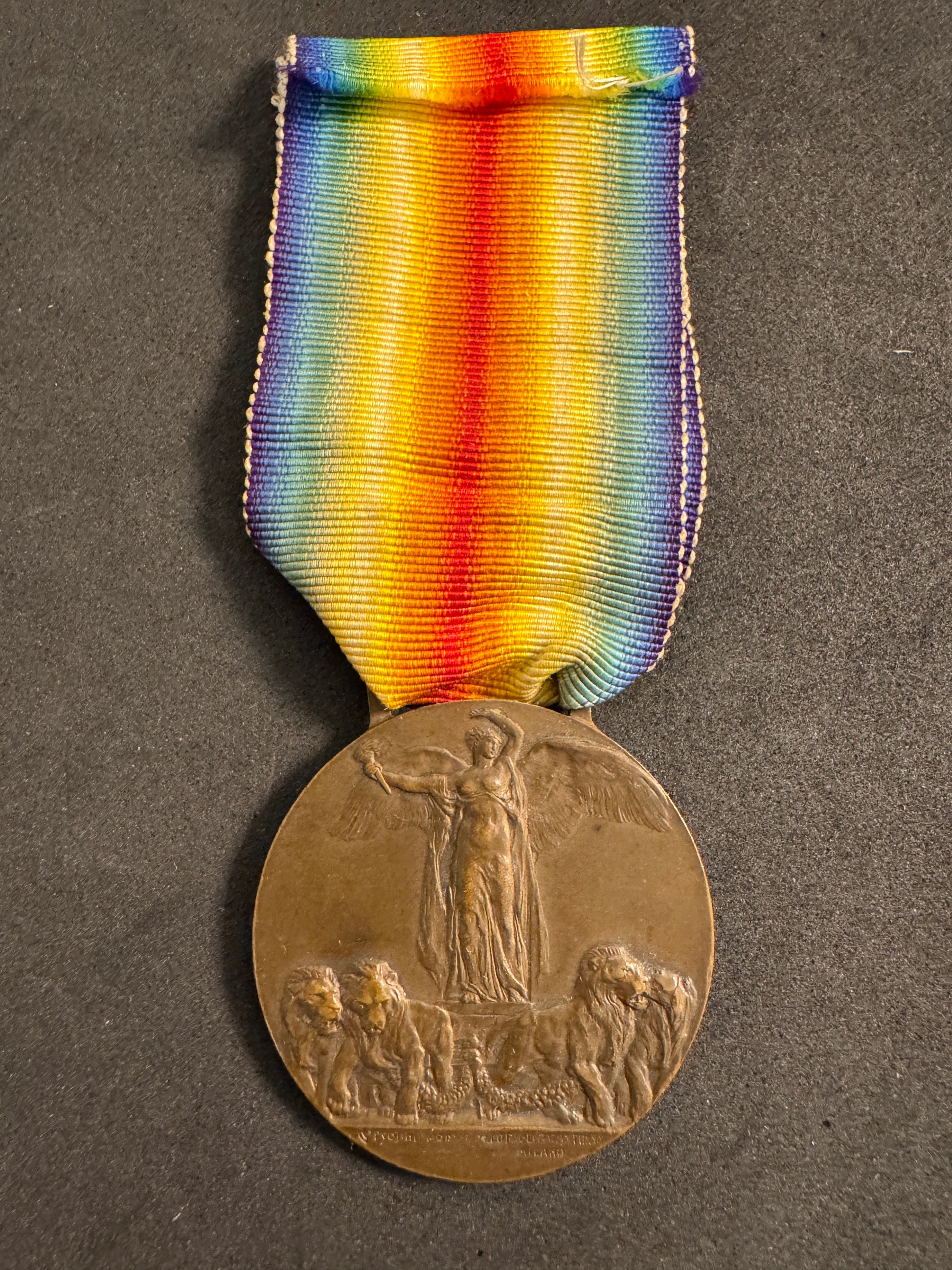 Photo 1 of WW1 Italian Inter Allied Victory Medal - collectible militaria item