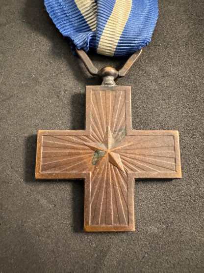 WW1 Italian War Merit Cross (Croce al Merito di Guerra) Medal B